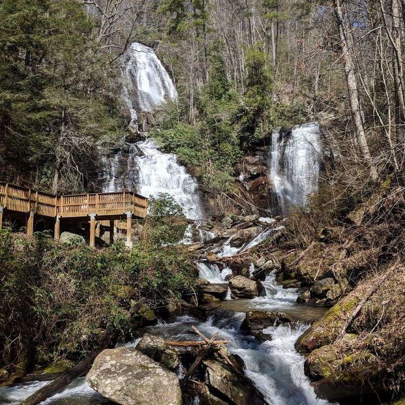 Raven Cliff Falls Trail, Georgia