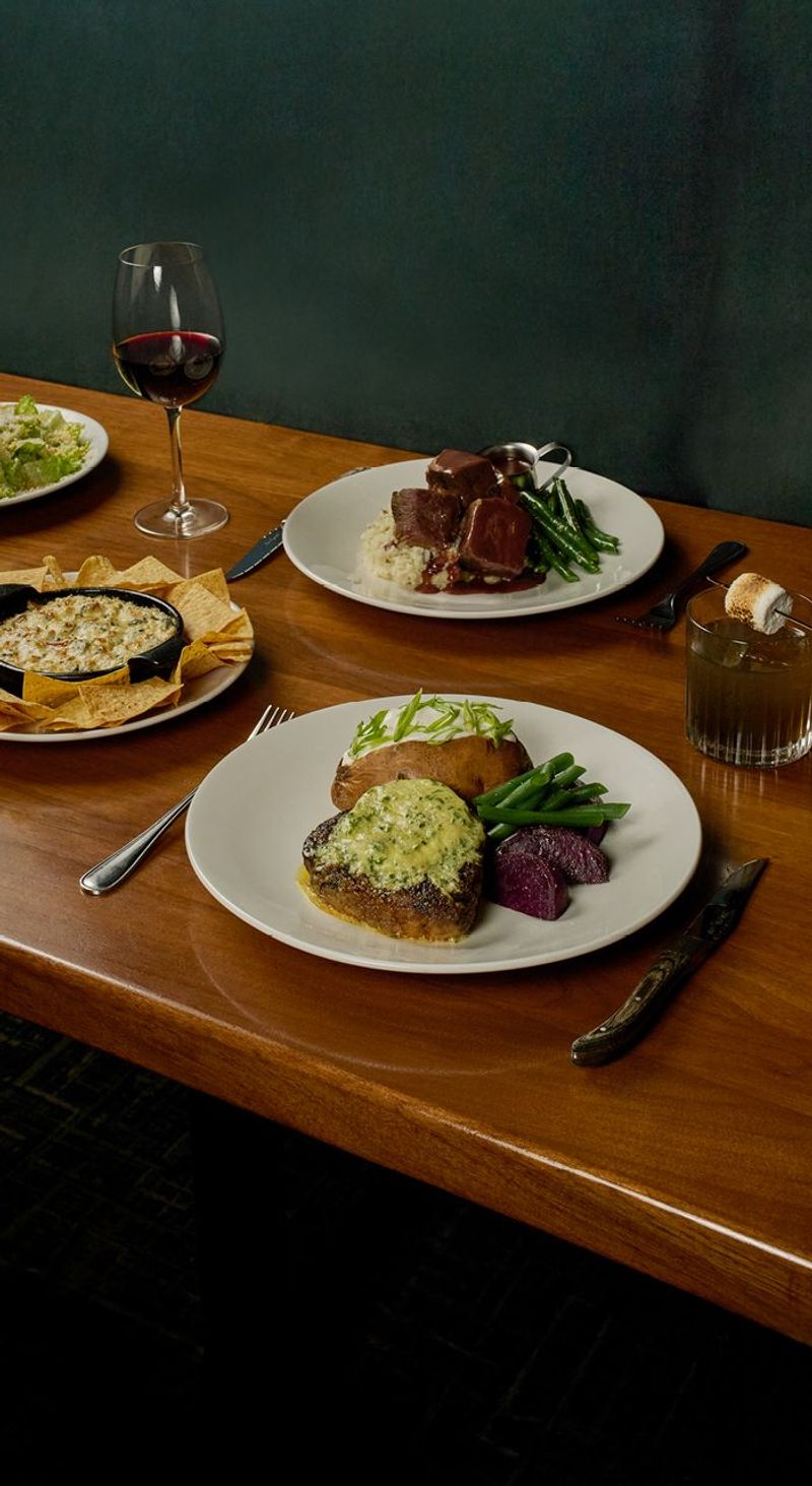 The Keg Steakhouse + Bar: Canadian-Born Excellence in the Desert