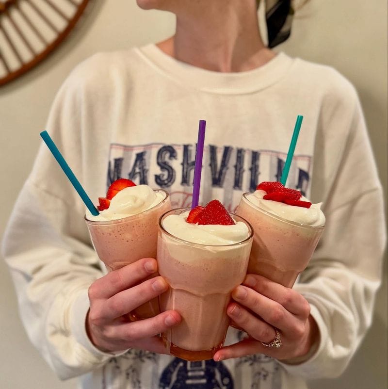 Palisade Peach Milkshakes