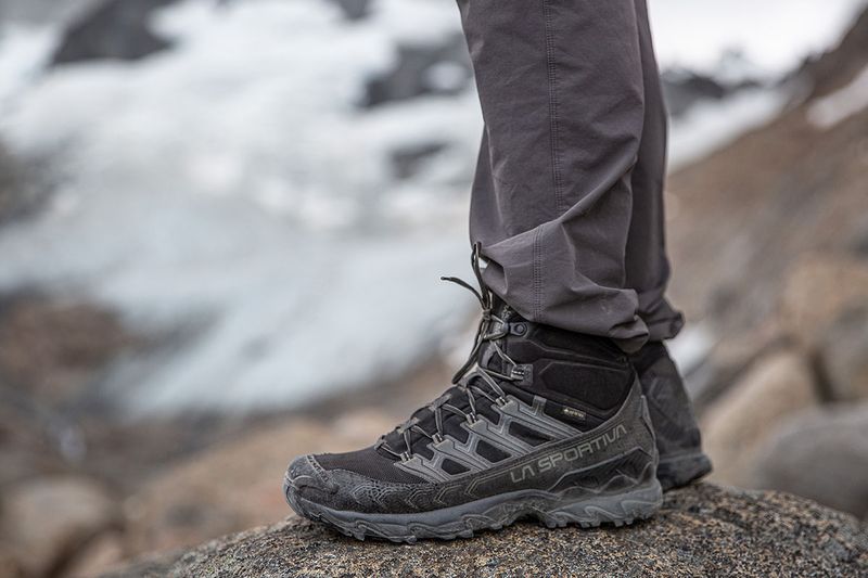Mixed-Terrain & All-Purpose Explorers: La Sportiva Ultra Raptor II Mid GTX