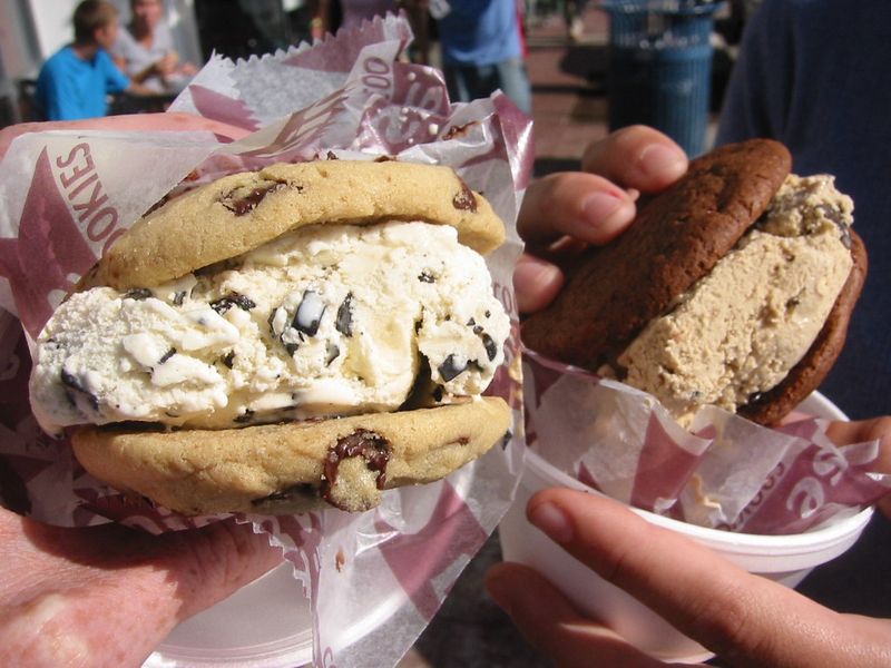 Diddy Riese — Westwood (UCLA)