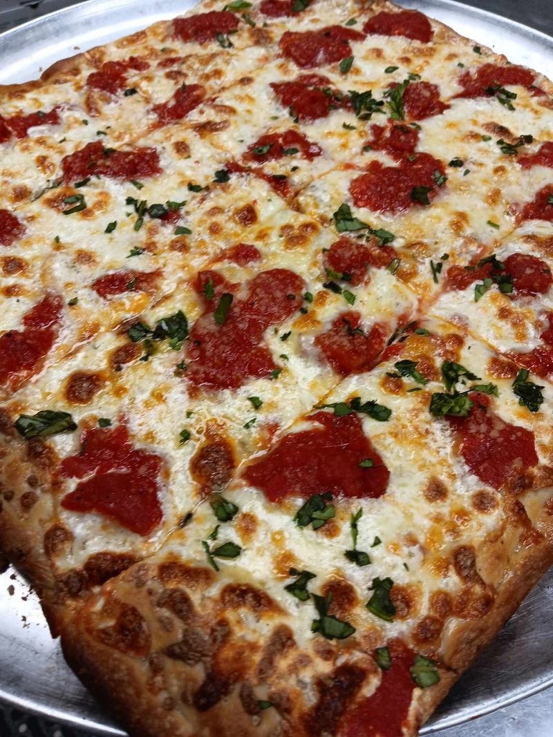 Favilla's New York Pizza – Asheville