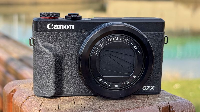 Canon PowerShot G7 X Mark III - The Pocket Powerhouse