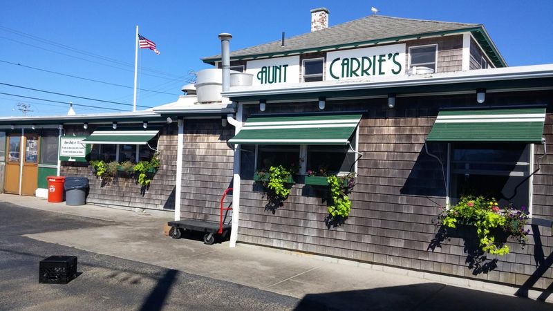 Aunt Carrie's: A Century of Seafood Simplicity