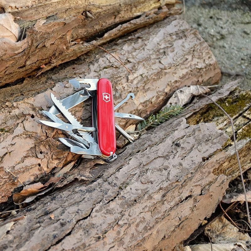 Victorinox Fieldmaster: Trail-Ready Swiss Precision
