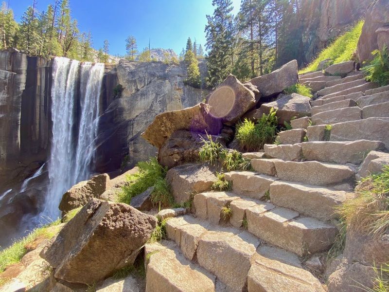 Yosemite National Park, California – Mist Trail to Vernal Falls