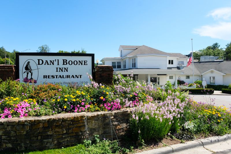 Dan'l Boone Inn, Boone — Family-Style (Seconds Included)