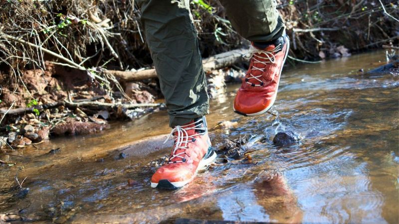 Altra Lone Peak ALL-WTHR Mid 2
