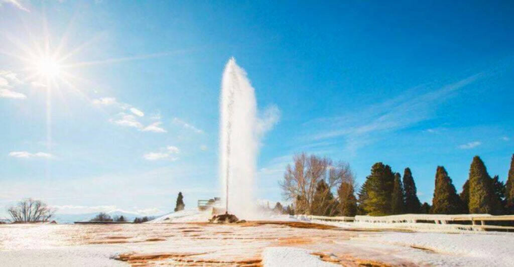 Idaho, Soda Springs is between Pocatello and Montpelier: The town where water shoots from underground geysers