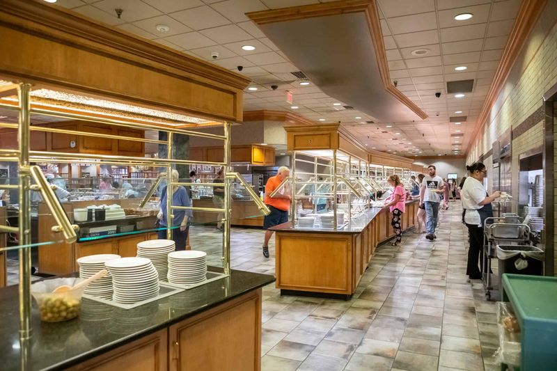 Shady Maple Smorgasbord — East Earl Township