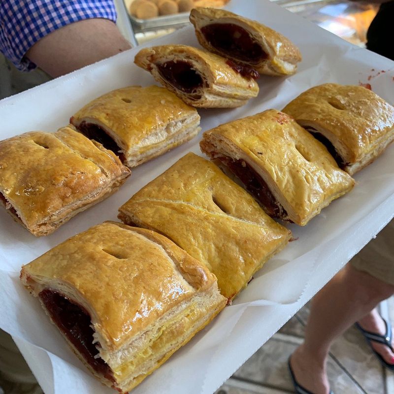 Yisell Bakery – Miami