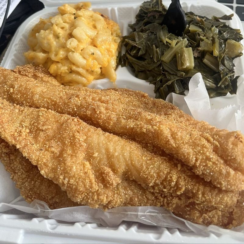 SI Fish & More: Staten Island's Hidden Gem