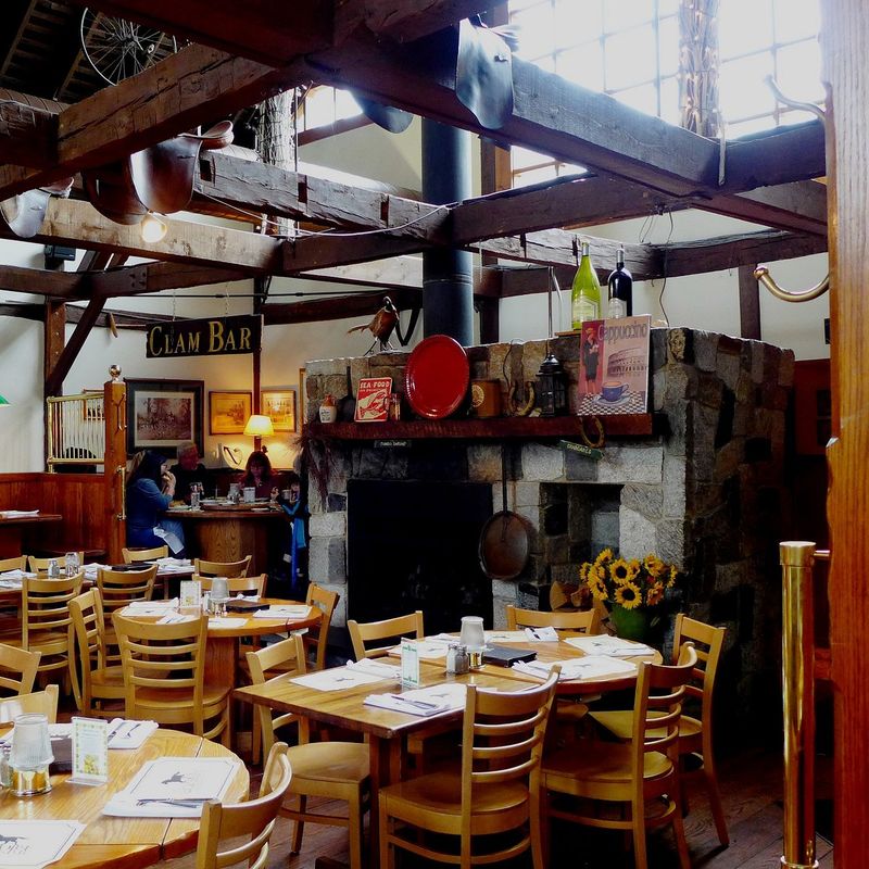 The Black Horse Tavern — Mendham's Colonial-Era Dining Institution