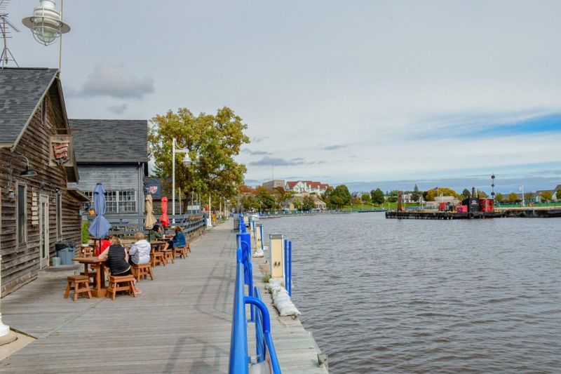Enjoy Lakefront Dining with Stunning Views