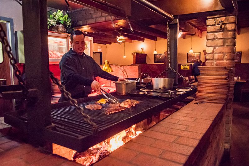 Silver Saddle Steakhouse — Tucson's Time-Honored Flavor Sanctuary