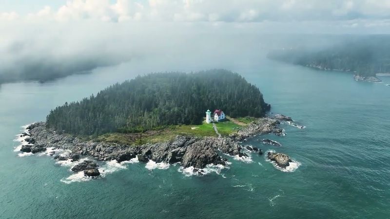 Island Exploration: Nature's Playground