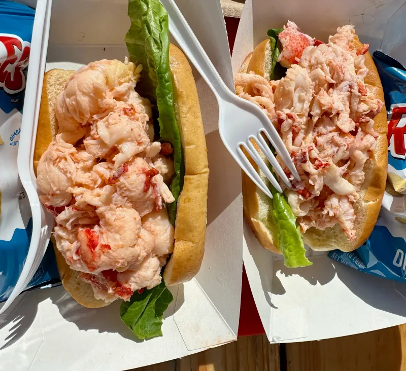 Maine — Lobster roll