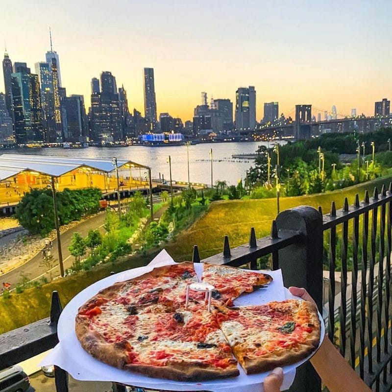 Juliana’s (DUMBO / Brooklyn Heights)