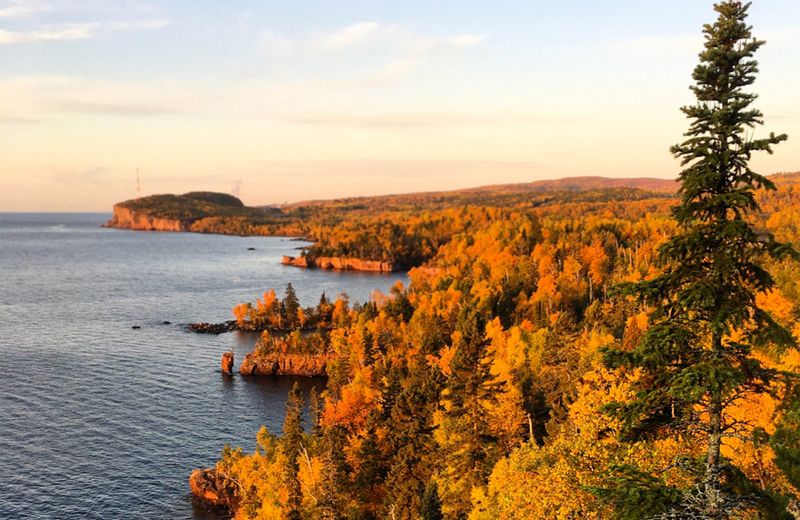 Minnesota’s North Shore & Superior Hiking Trail