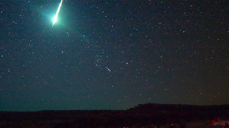 Meteor or Space Debris Entry