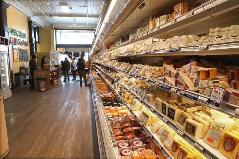 Wisconsin Cheese Mart (Milwaukee)