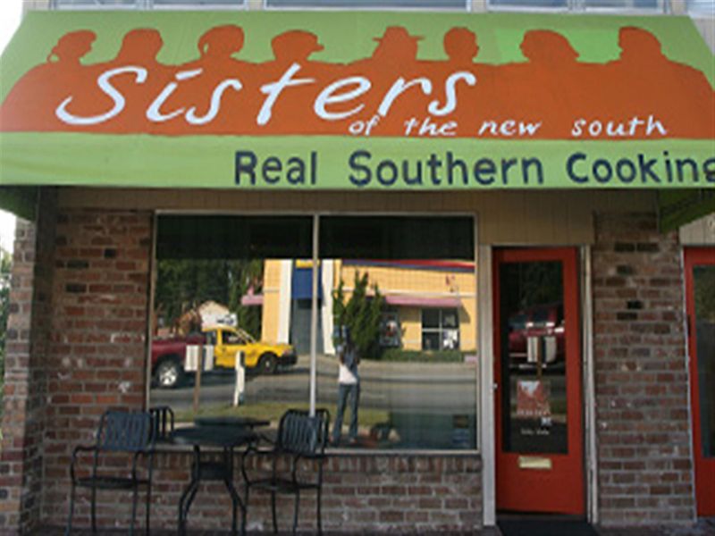 Sisters of the New South — Savannah's Soulful Simplicity