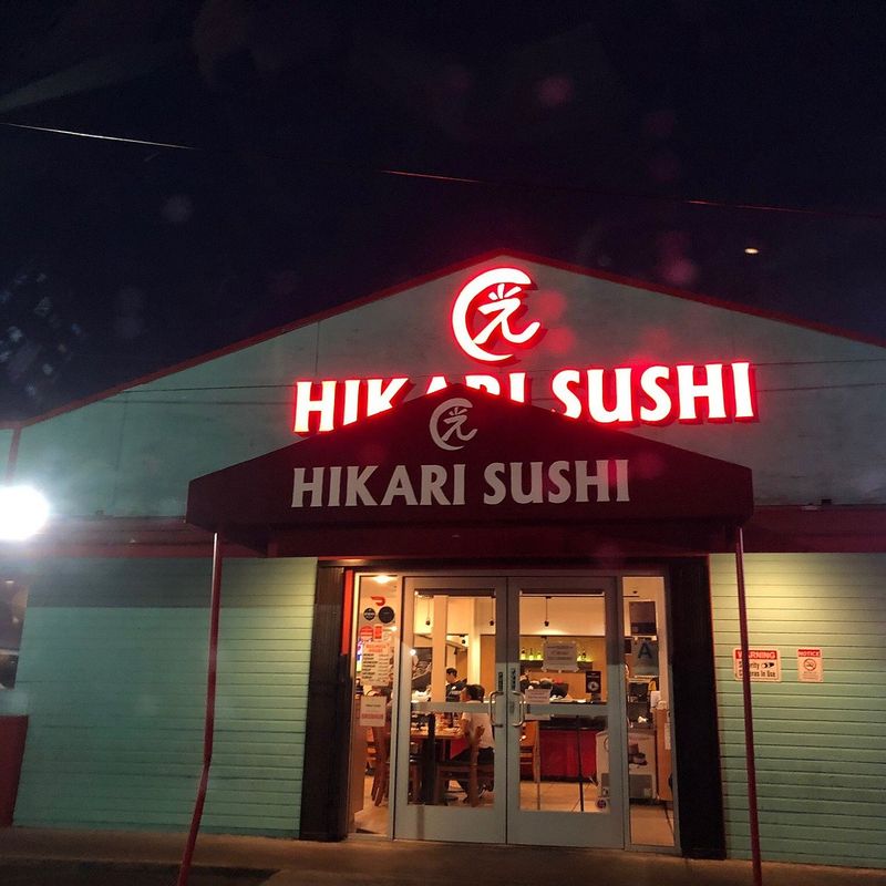 Hikari Sushi - Chatsworth