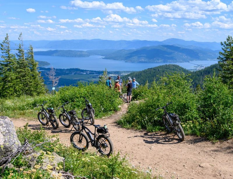 A Community That Celebrates the Alpine Lifestyle