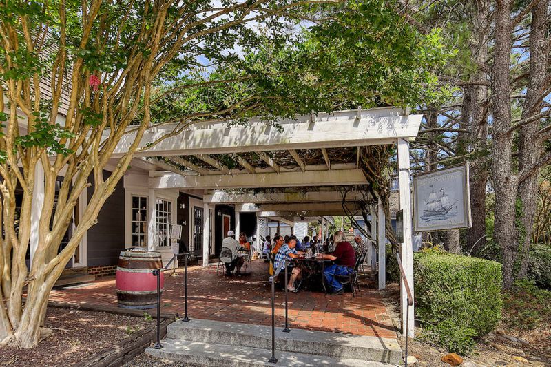 Williamsburg Winery — Gabriel Archer Tavern (Williamsburg)