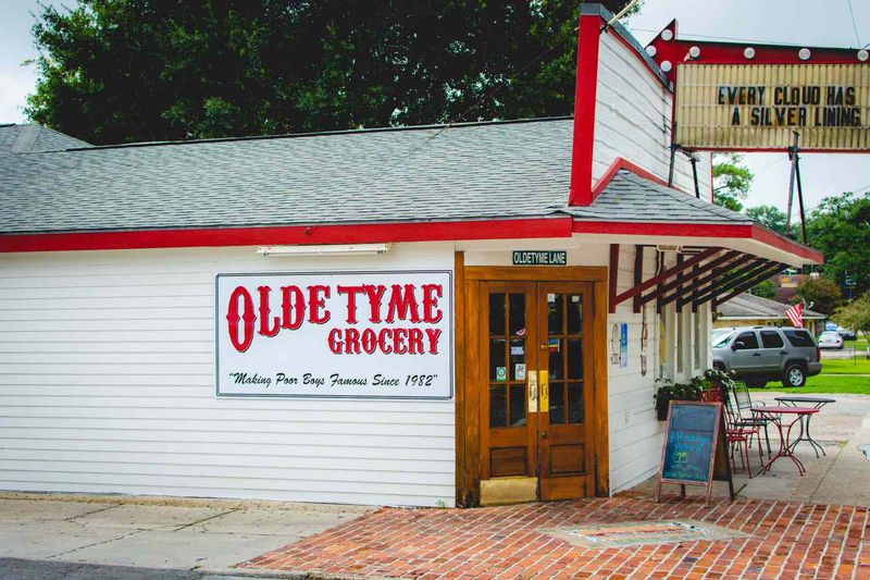 Olde Tyme Grocery — Lafayette’s Hole‑in‑the‑Wall Legend