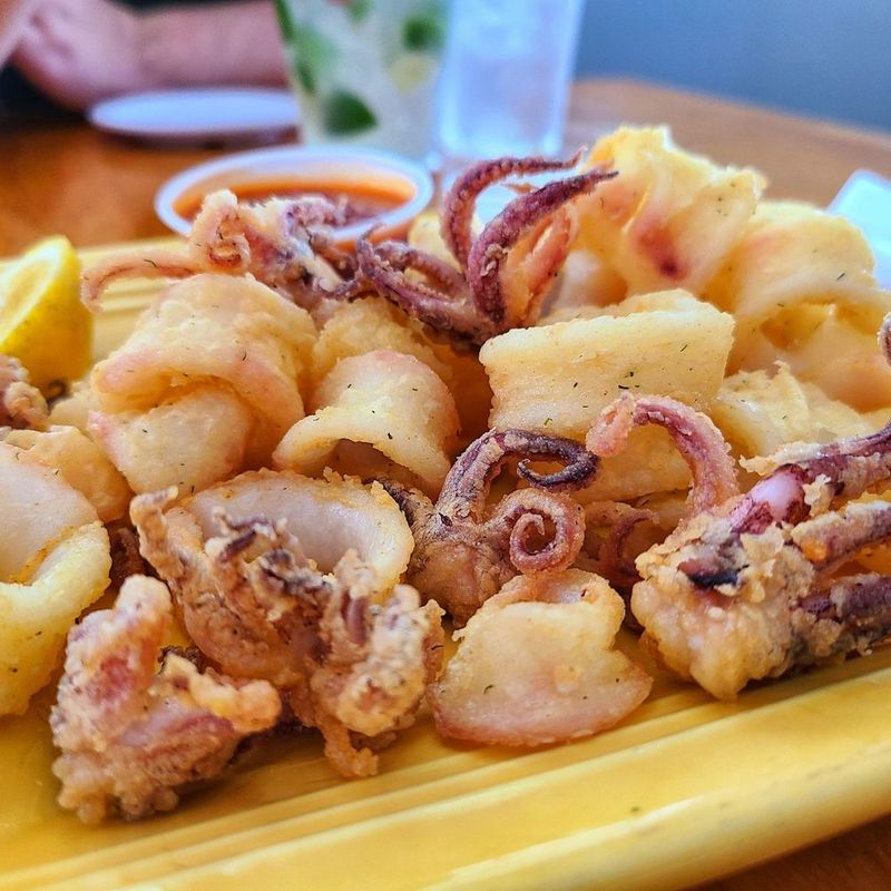 Beach Shop & Grill: Topsail's Beachside Treasure