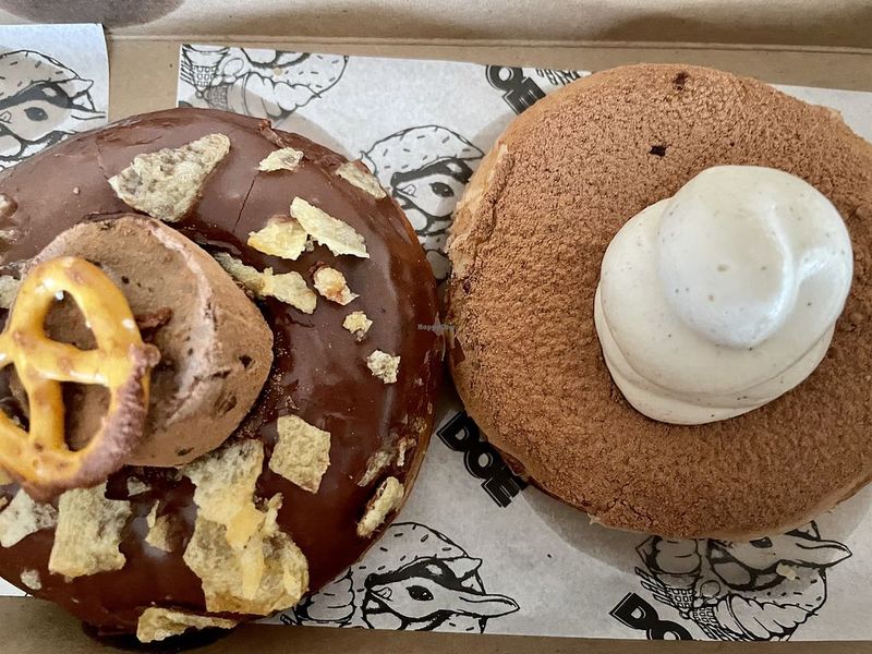 Doe Donuts (Portland) — Portland’s vegan donut star