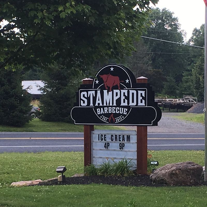 Stampede Barbecue — Mohnton (Berks County)