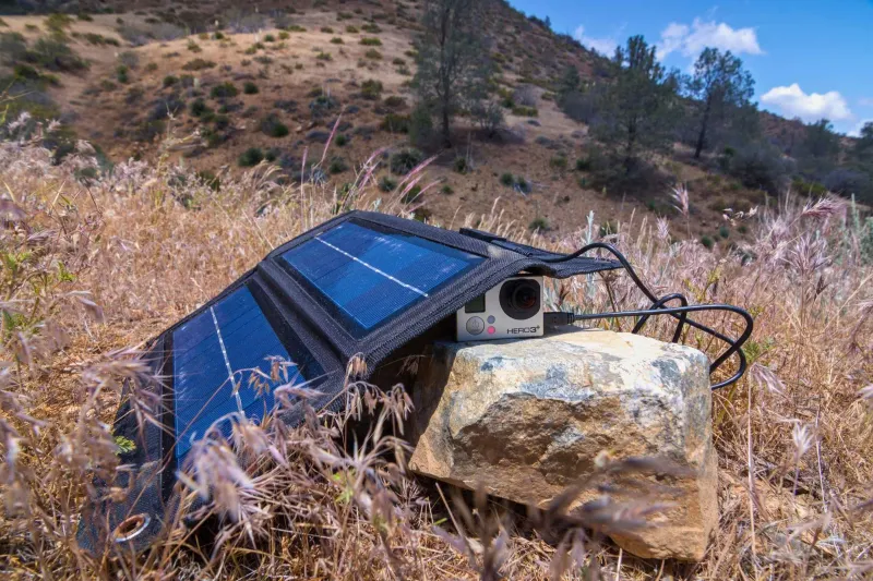 Nekteck 21W Solar Charger