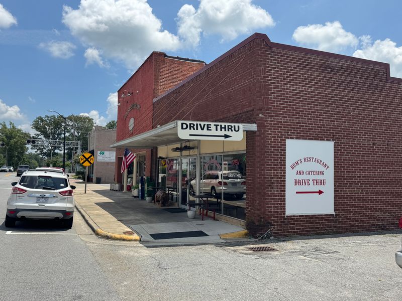 Bum's Restaurant — Ayden