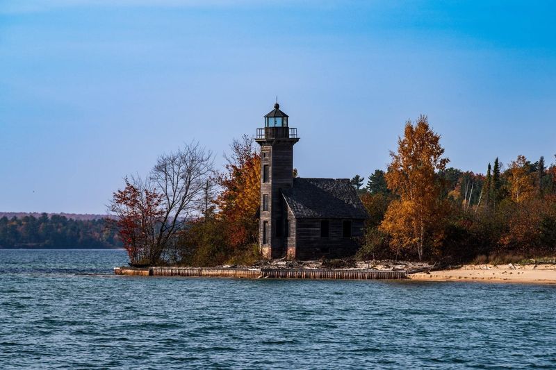 Grand Island, Michigan (Lake Superior) — East Channel Lighthouse
