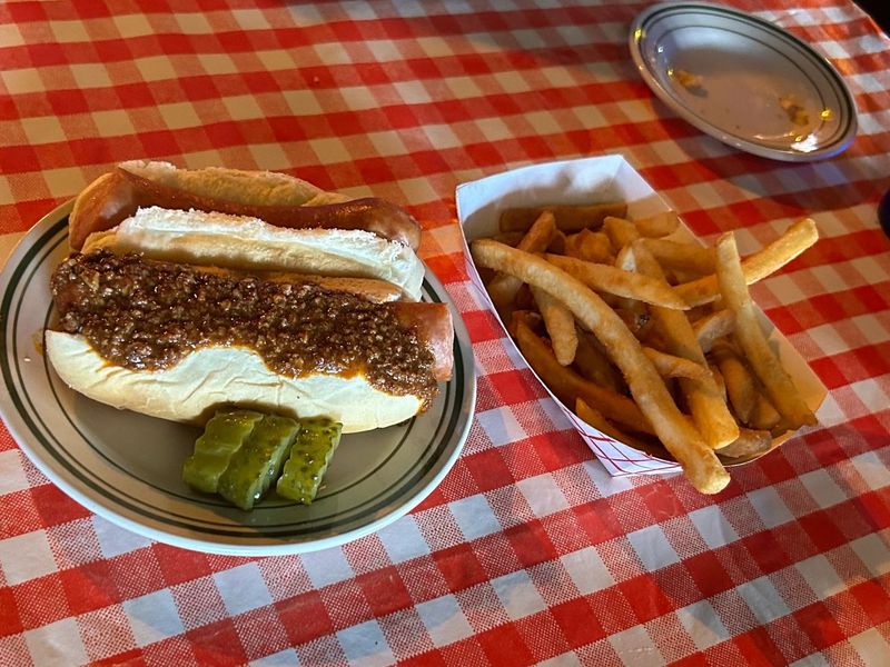Tony Packo's Cafe: Toledo's Hungarian Sandwich Legend