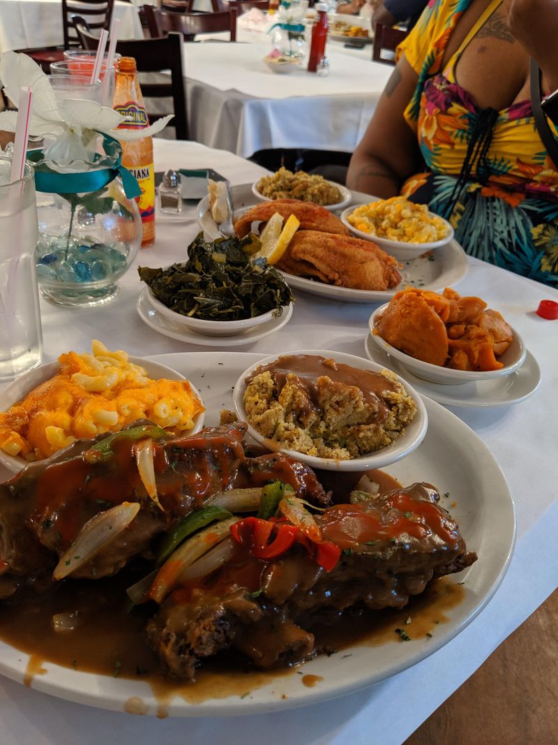 Pearl's Place: Soul Food Heaven