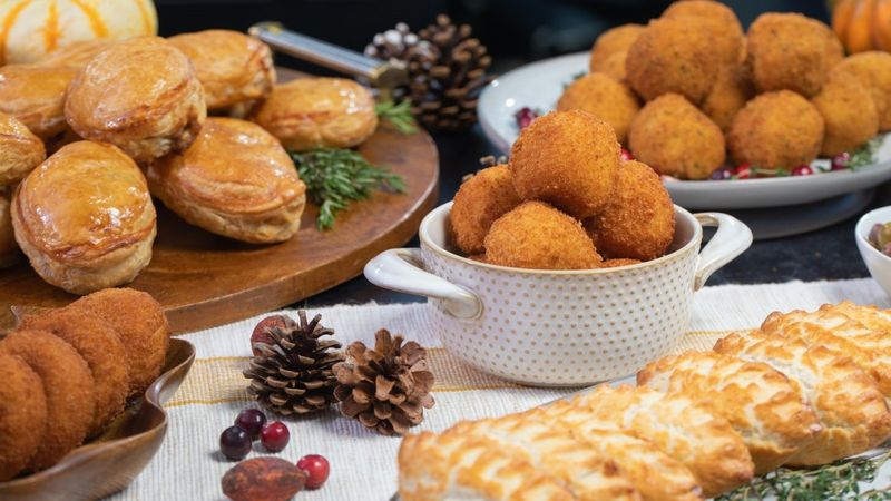 Porto’s Bakery & Cafe — Greater Los Angeles