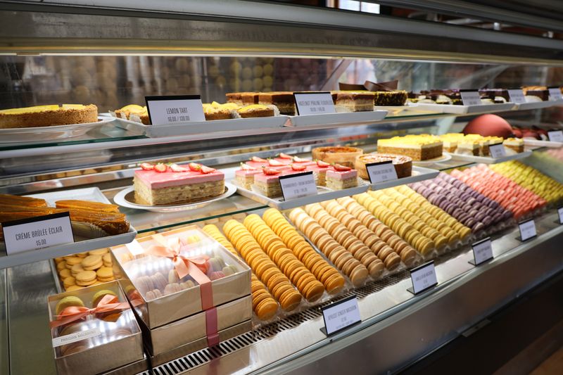 Pistacia Vera French Pastries