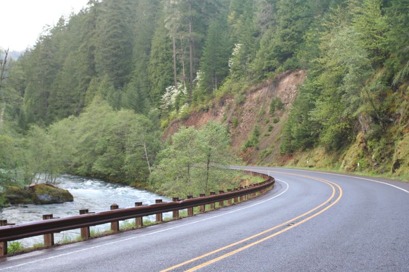 Umpqua Highway Scenic Byway (Route 138)