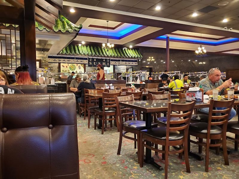 Super Moon Buffet — St. Louis Park's Pan-Asian Playground