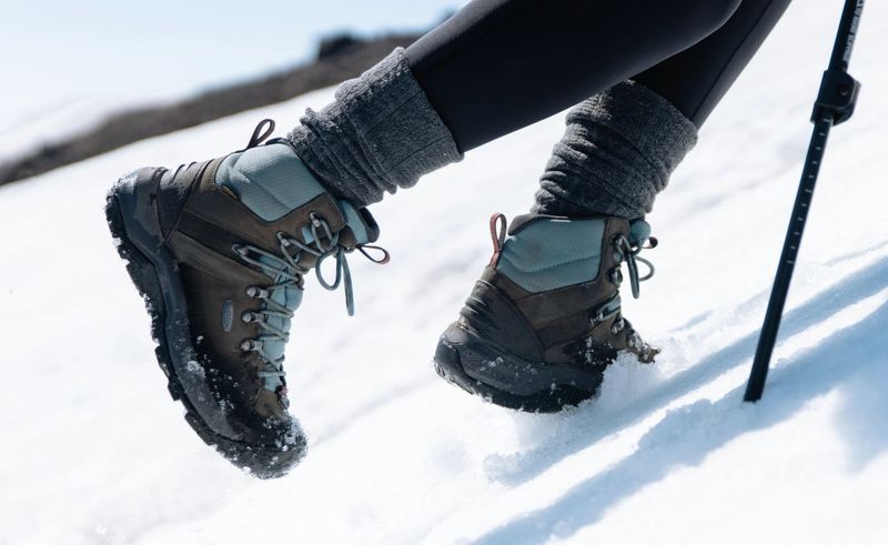 KEEN Revel IV Polar Mid