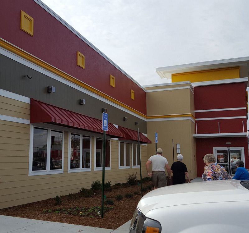 Golden Corral Buffet & Grill