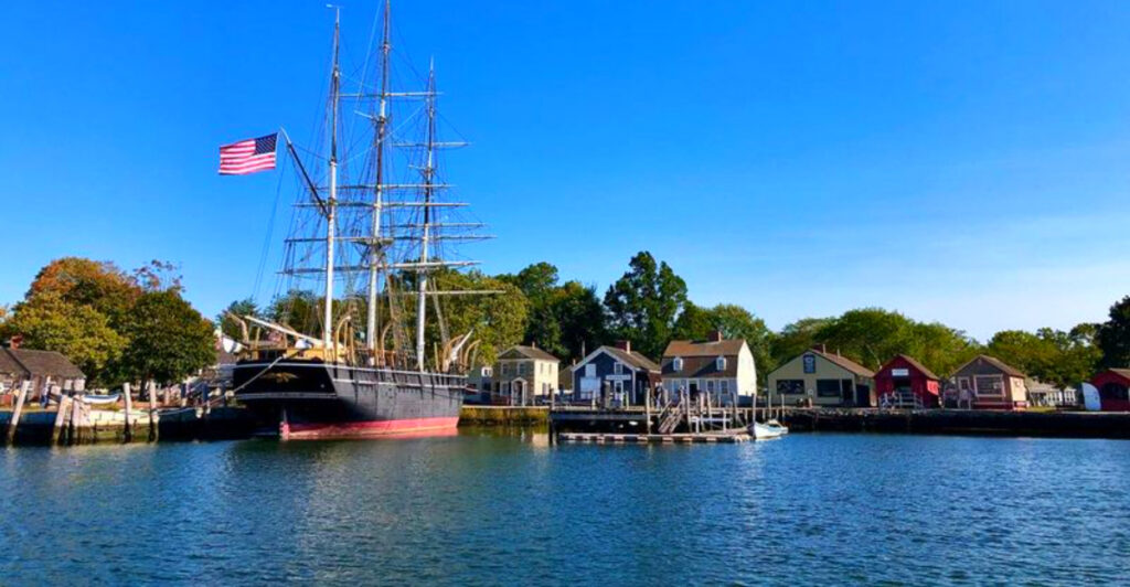 Seafood Trails: 11 Small Coastal Towns Serving Dock-to-Table Feasts