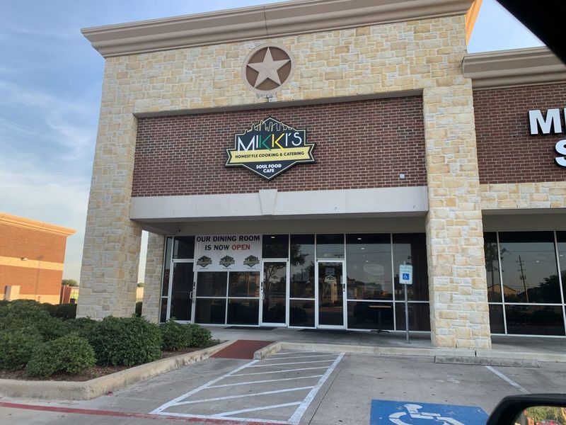 Mikki's Soulfood Cafe - Houston