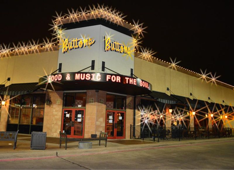 Buttons Restaurant