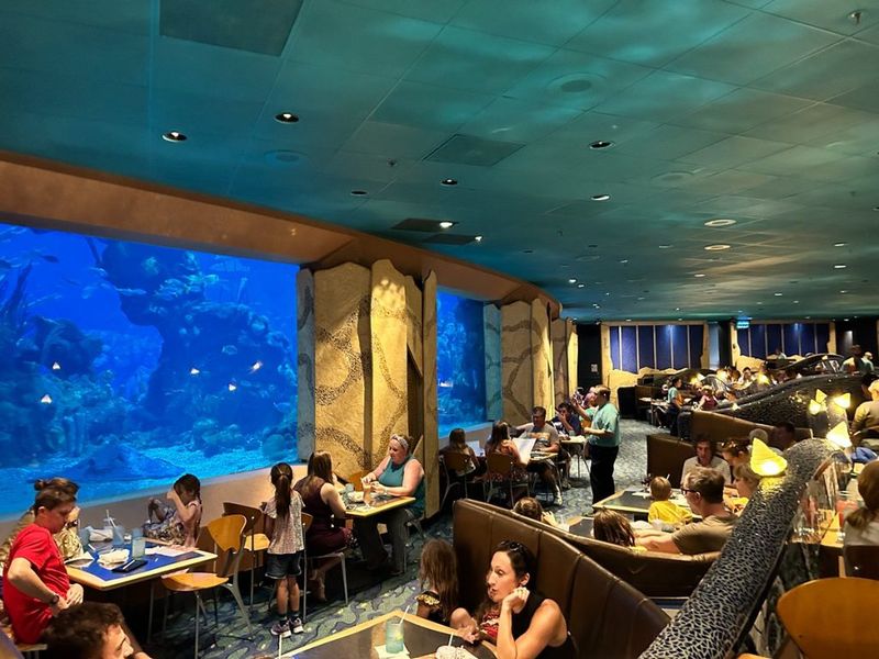Coral Reef Restaurant – Orlando (Epcot)