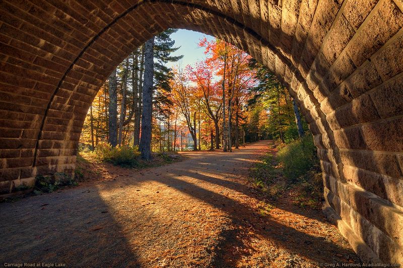 Hidden Carriage Roads Lead to Autumn Wonderlands