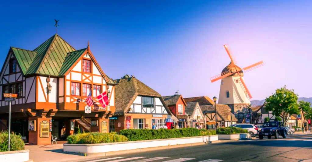 The Best 30-Minute Walks in the U.S. With European-Style Views